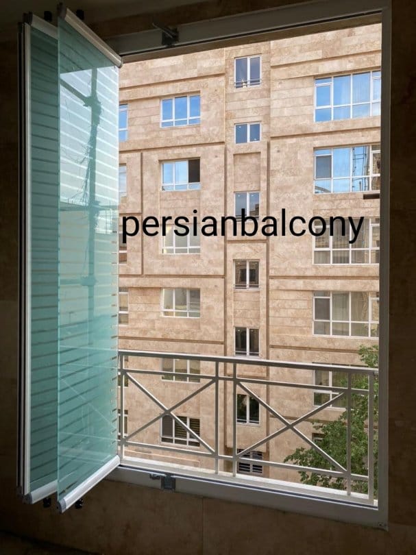 نمونه کار شیشه بالکن